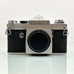 YASHICA J Penta 35mm Film Camera with Shutter Release Grip